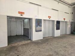 Aljunied Road (D14), Warehouse #582349381